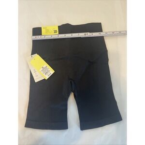 All‎ In Motion High-Rise Bike Shorts Black 6" Size X-Small NWT